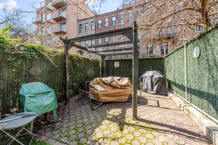 Single Family 132nd  Manhattan, NY 10027, MLS-891064-8