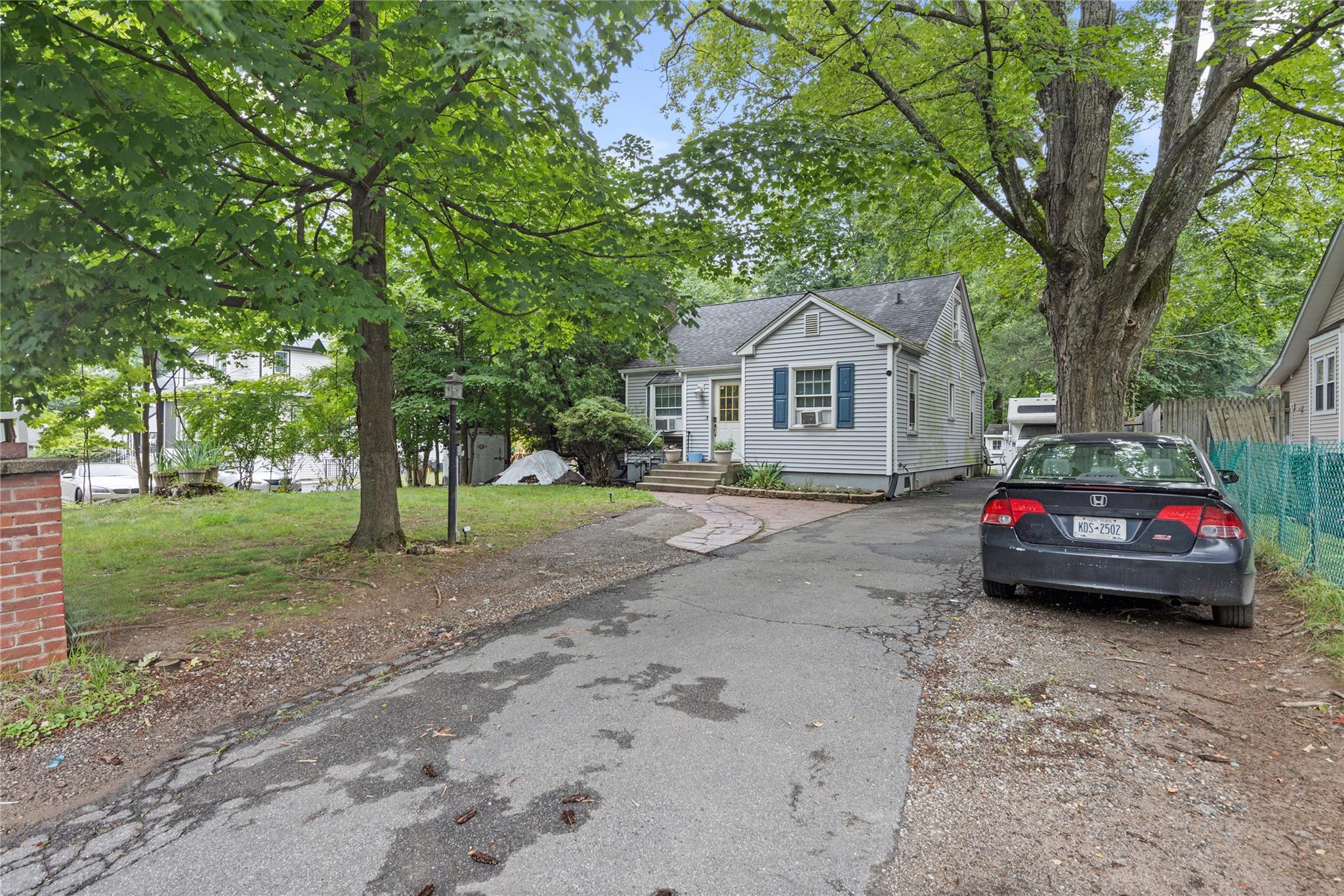 Single Family Saddle River Rockland County, NY 10952, MLS-891066-30
