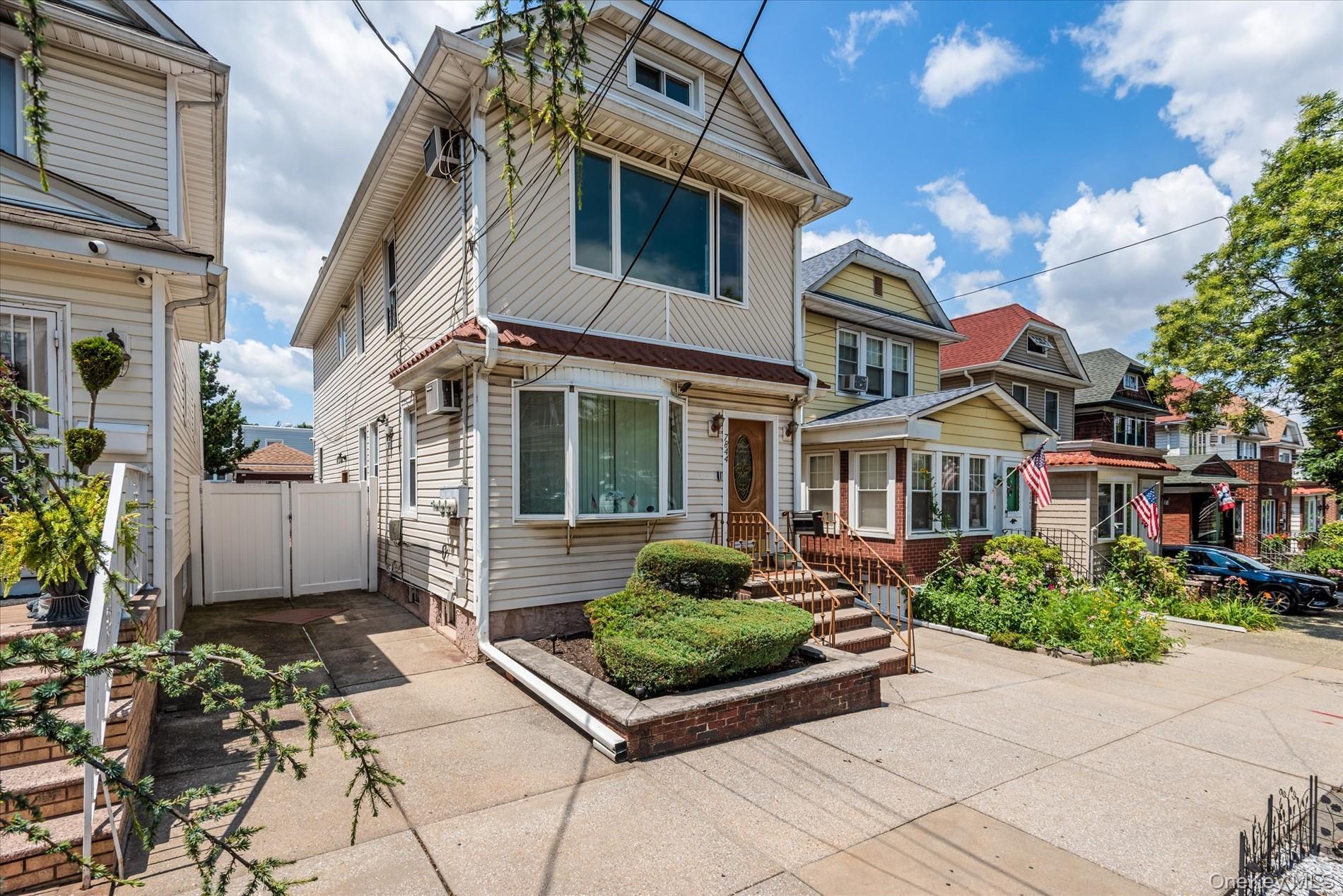 Single Family 86th  Queens, NY 11385, MLS-891067-3