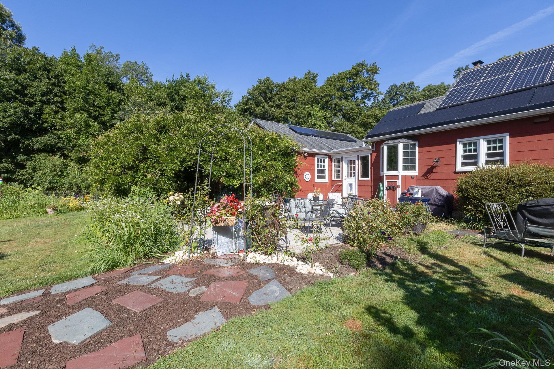 Single Family Sound  Suffolk County, NY 11952, MLS-891080-31