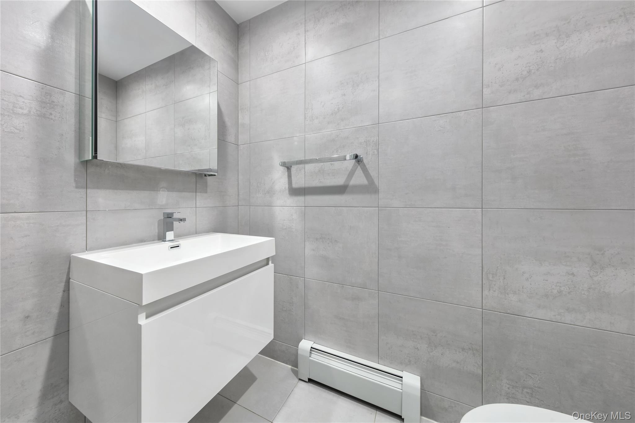 Condo Pinehurst  Manhattan, NY 10033, MLS-891091-13