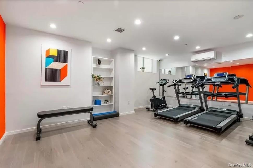 Condo Pinehurst  Manhattan, NY 10033, MLS-891091-14
