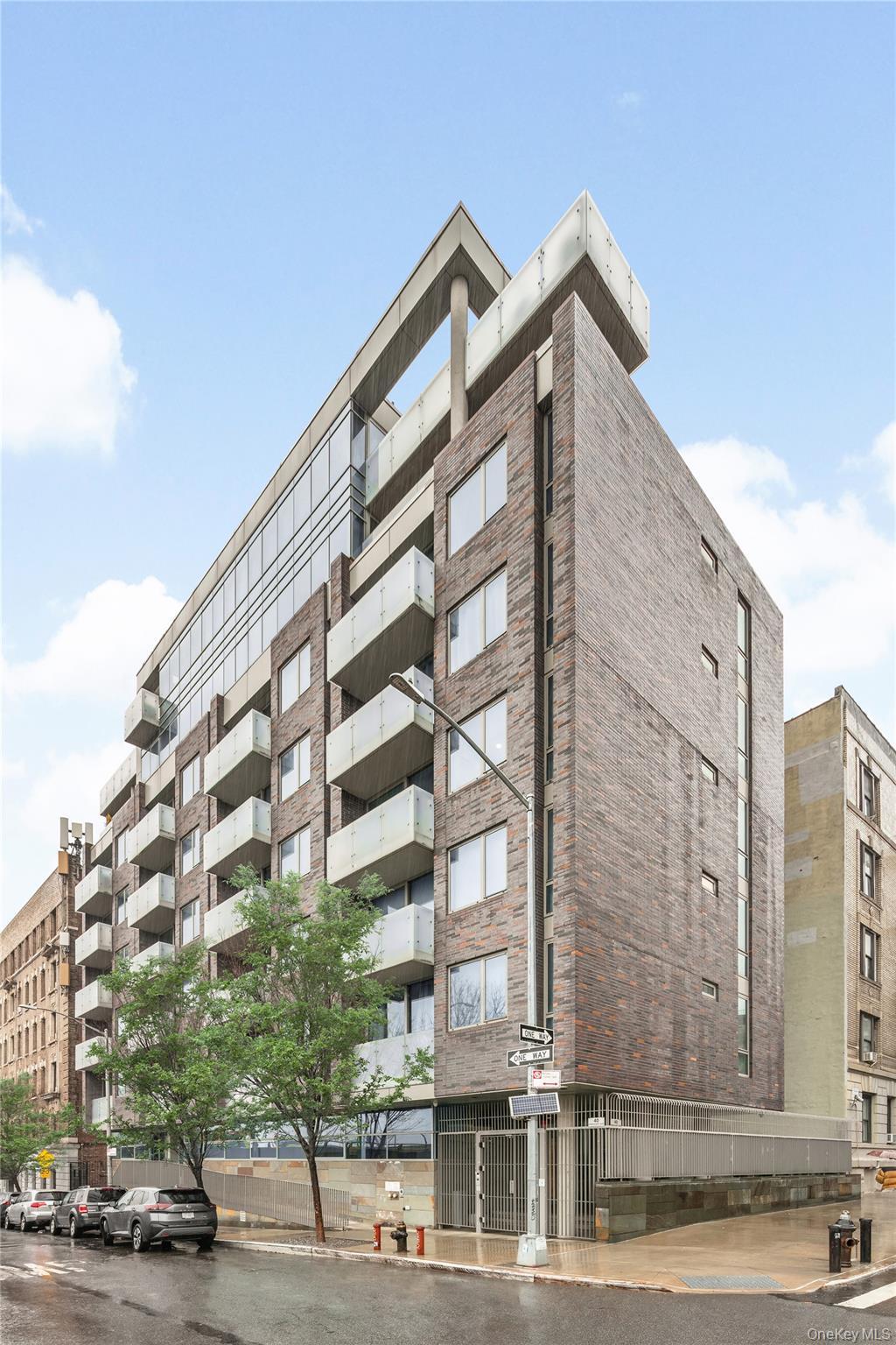 Condo Pinehurst  Manhattan, NY 10033, MLS-891091-19