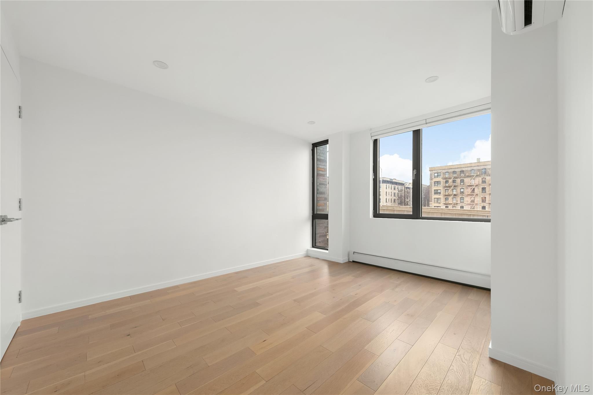 Condo Pinehurst  Manhattan, NY 10033, MLS-891091-9