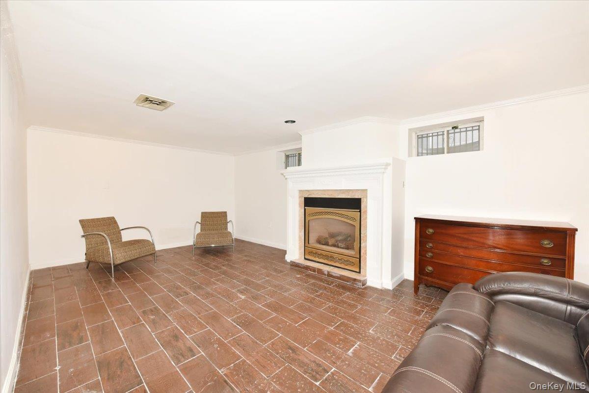 Single Family Marengo Queens, NY 11423, MLS-891100-18