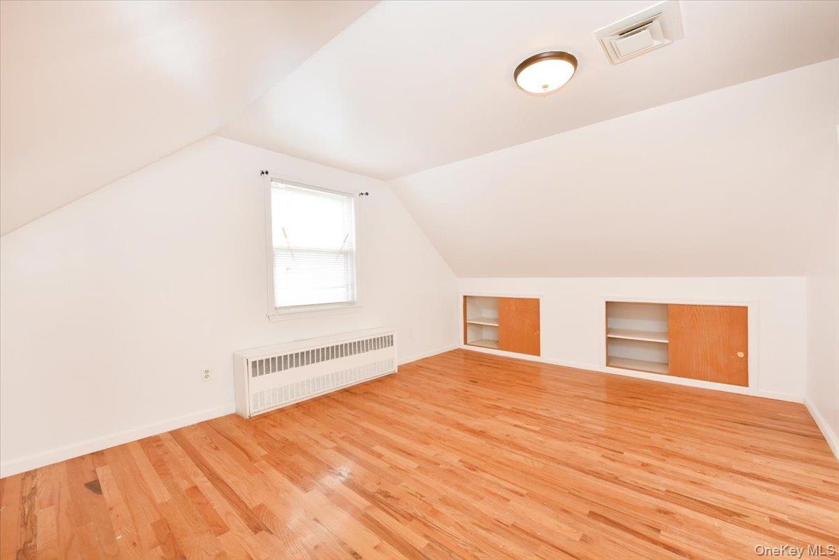 Single Family Marengo Queens, NY 11423, MLS-891100-26