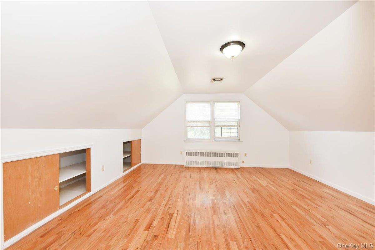 Single Family Marengo Queens, NY 11423, MLS-891100-28