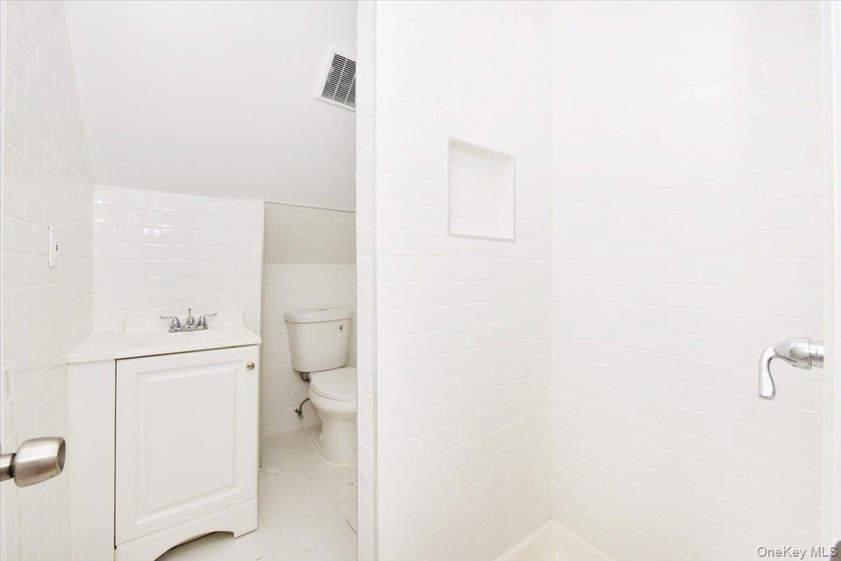 Single Family Marengo Queens, NY 11423, MLS-891100-29