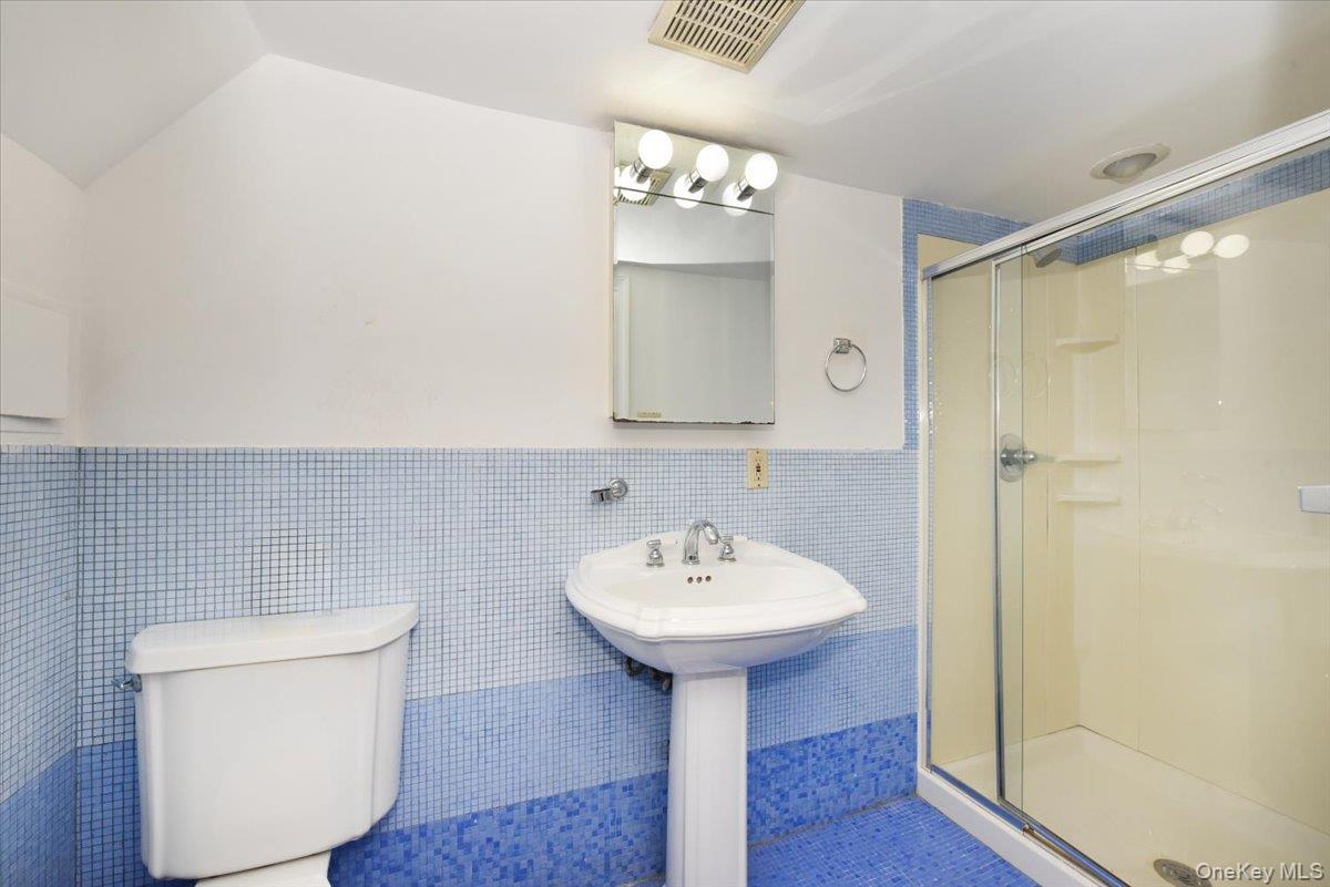 Single Family Marengo Queens, NY 11423, MLS-891100-32