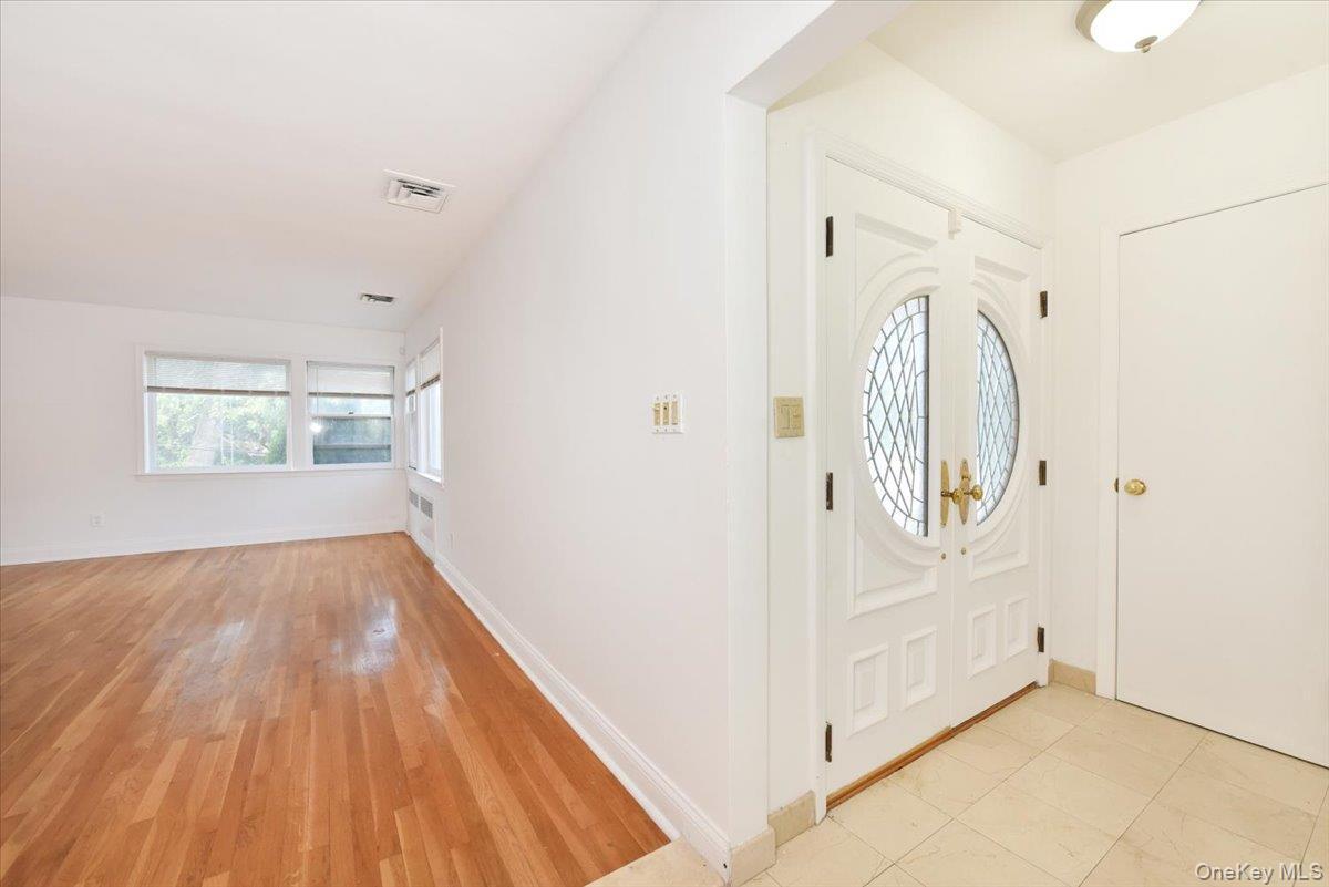 Single Family Marengo Queens, NY 11423, MLS-891100-9