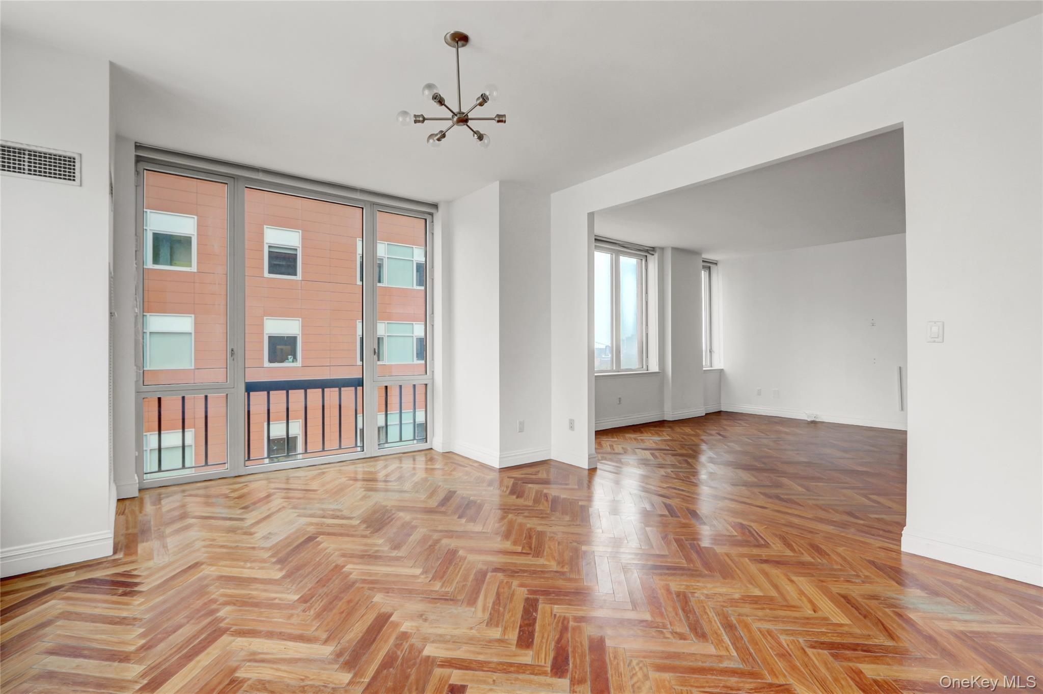 Condo End  Manhattan, NY 10028, MLS-891105-13