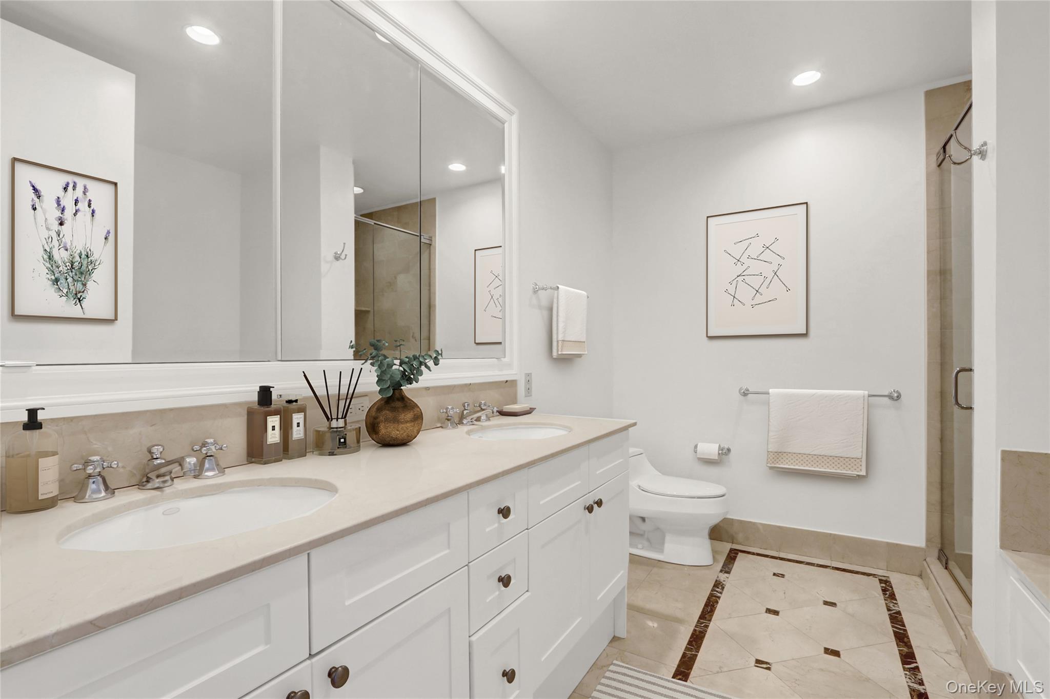 Condo End  Manhattan, NY 10028, MLS-891105-28