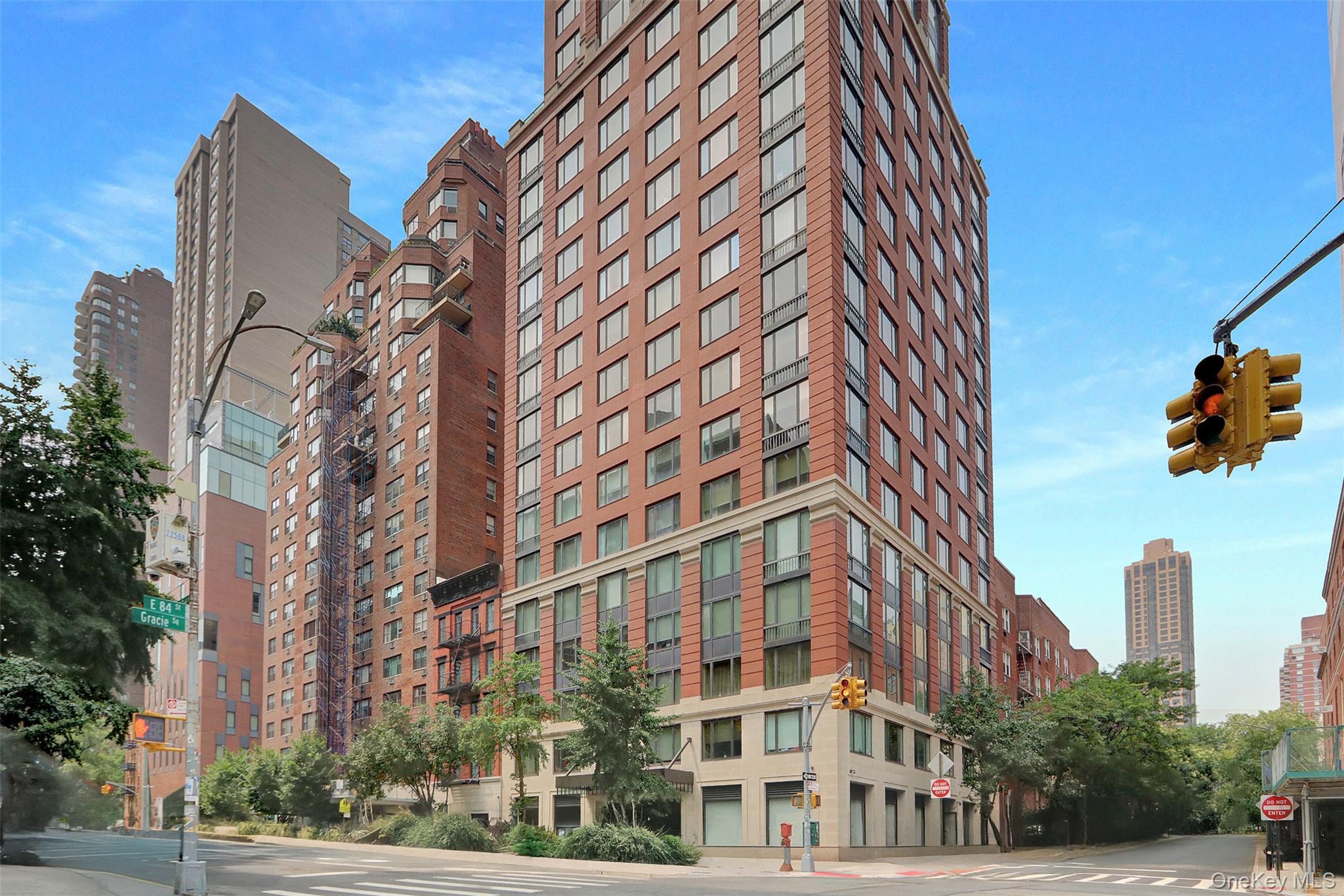 Condo End  Manhattan, NY 10028, MLS-891105-3