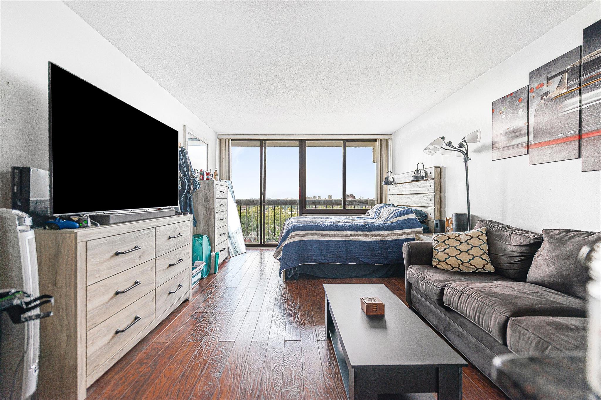 Apartment Union  Queens, NY 11367, MLS-891135-12