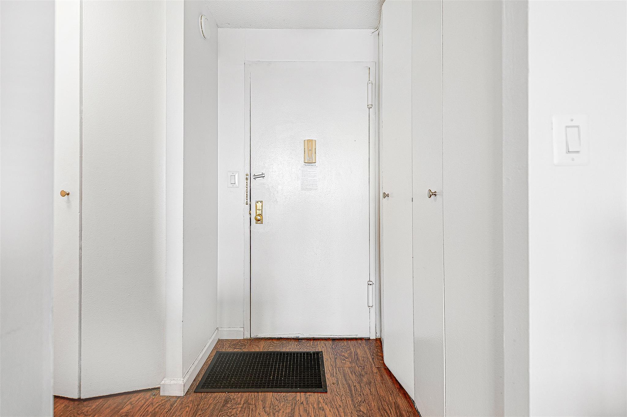 Apartment Union  Queens, NY 11367, MLS-891135-4