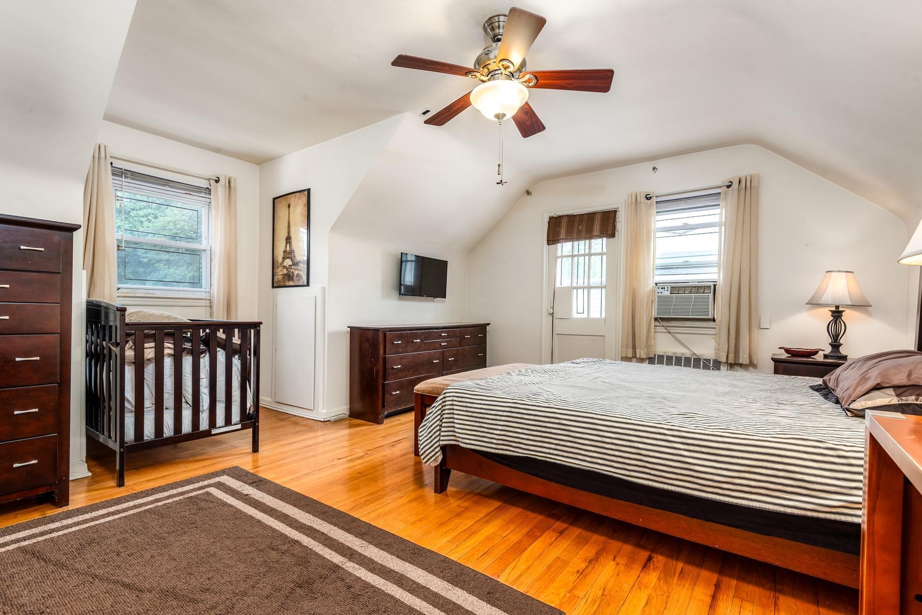 Single Family Mc Laughlin Queens, NY 11423, MLS-891147-16