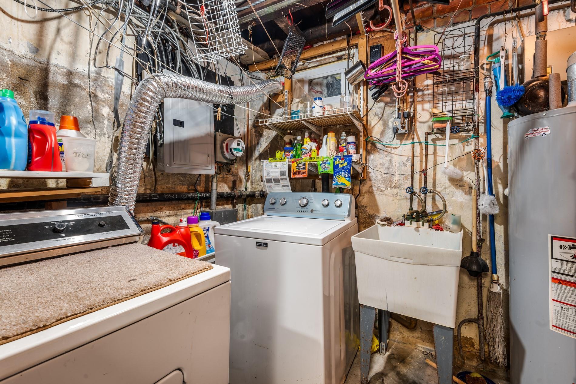 Single Family Mc Laughlin Queens, NY 11423, MLS-891147-24