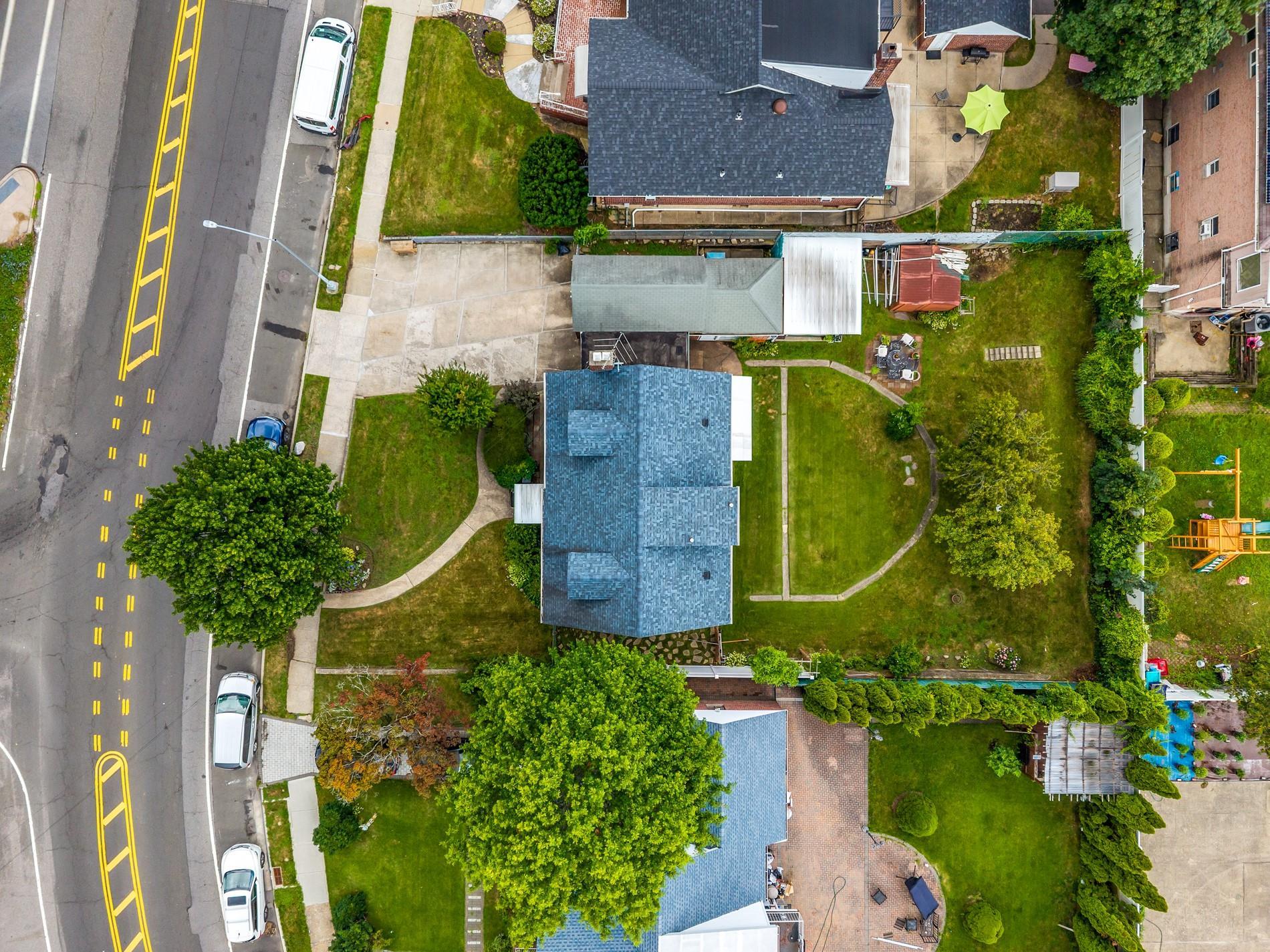 Single Family Mc Laughlin Queens, NY 11423, MLS-891147-4