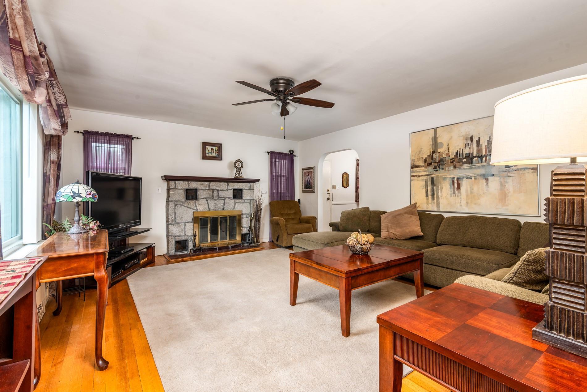 Single Family Mc Laughlin Queens, NY 11423, MLS-891147-7