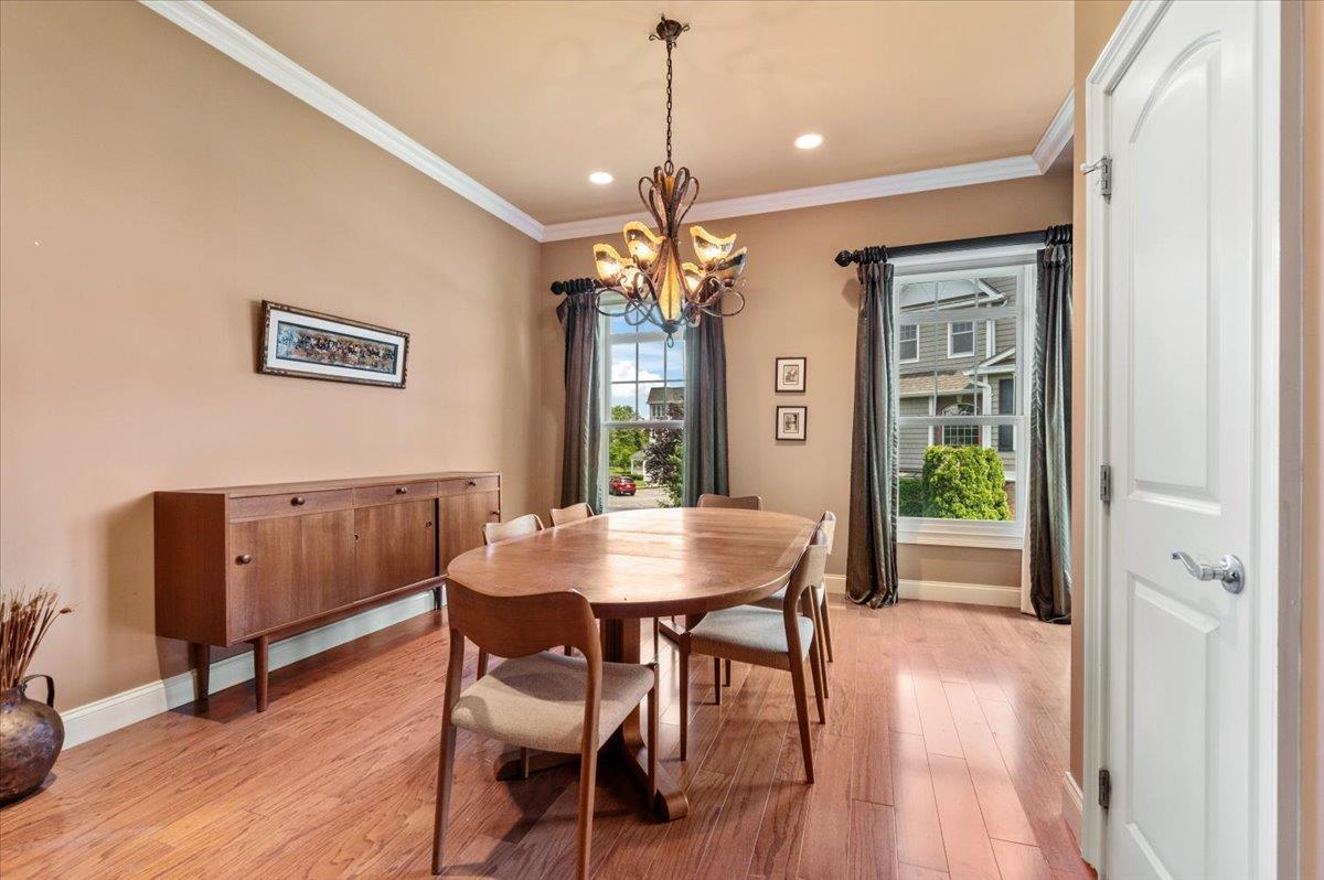 Condo Pacing  Nassau County, NY 11590, MLS-891184-11