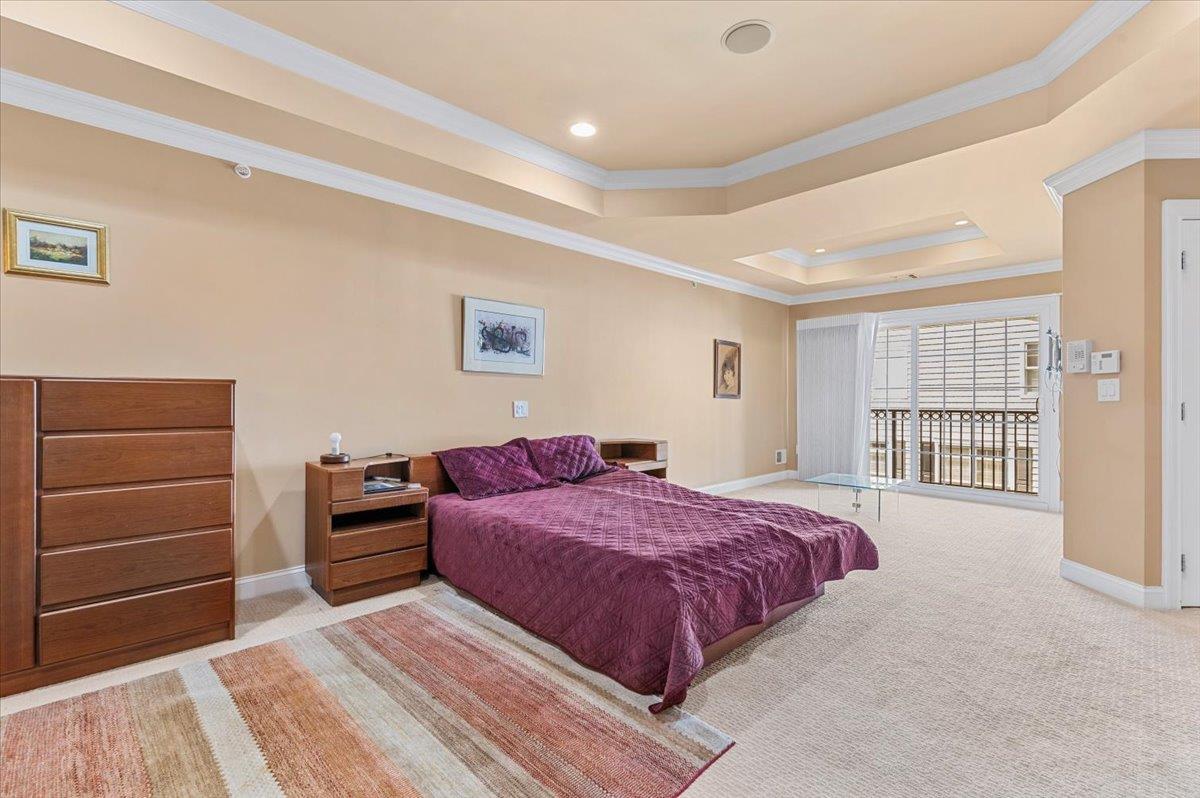 Condo Pacing  Nassau County, NY 11590, MLS-891184-25