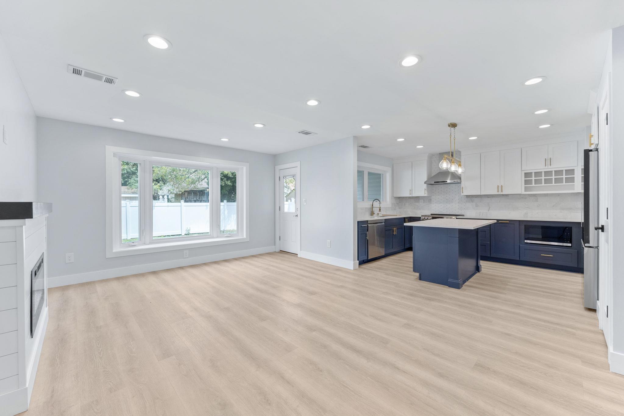 Single Family Stirrup Nassau County, NY 11756, MLS-891195-13