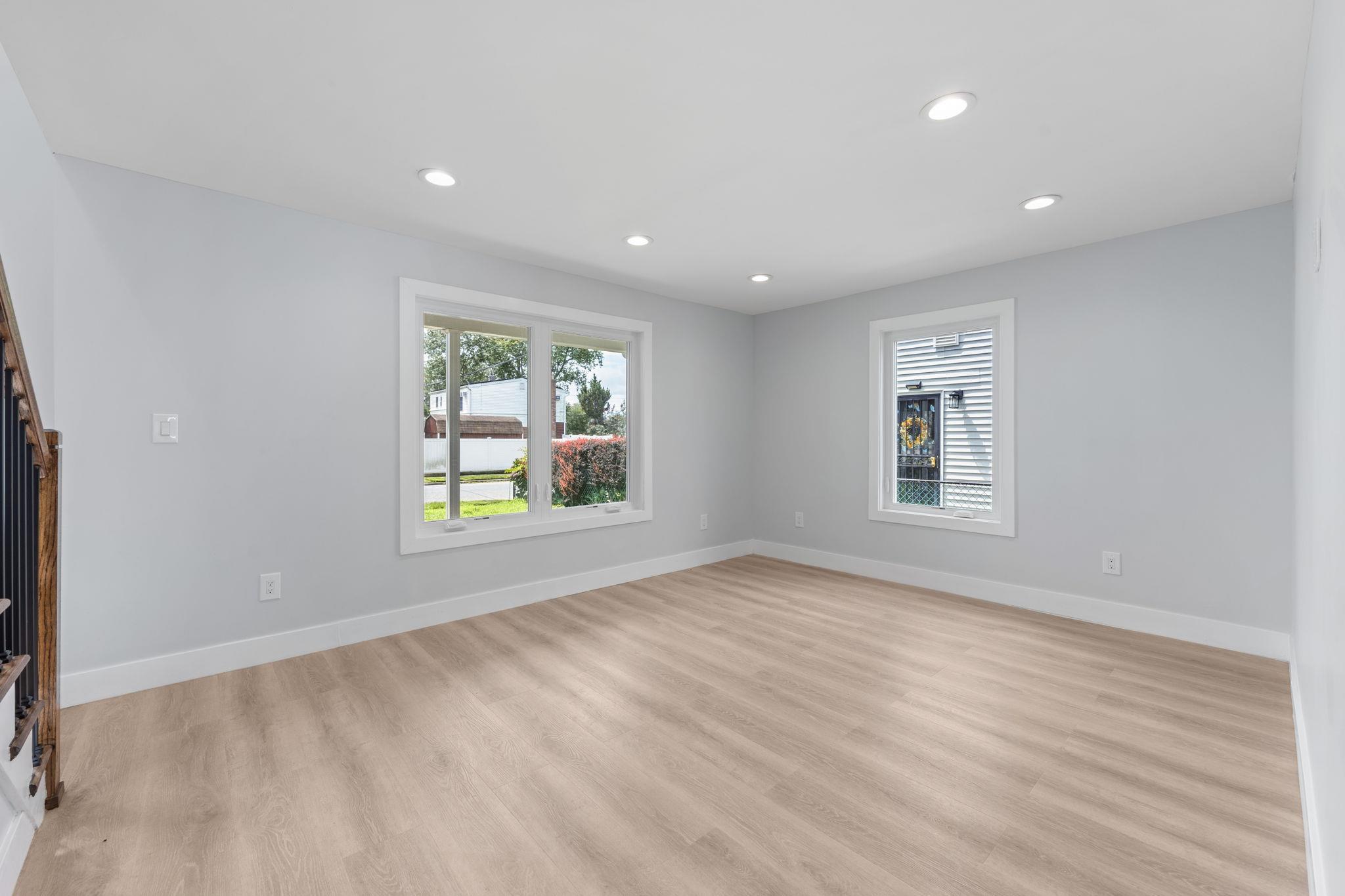 Single Family Stirrup Nassau County, NY 11756, MLS-891195-20