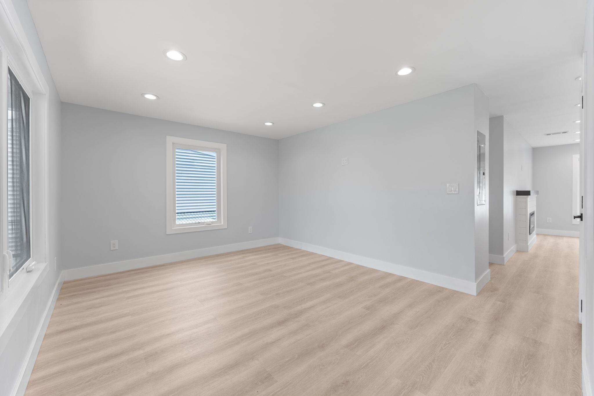 Single Family Stirrup Nassau County, NY 11756, MLS-891195-21