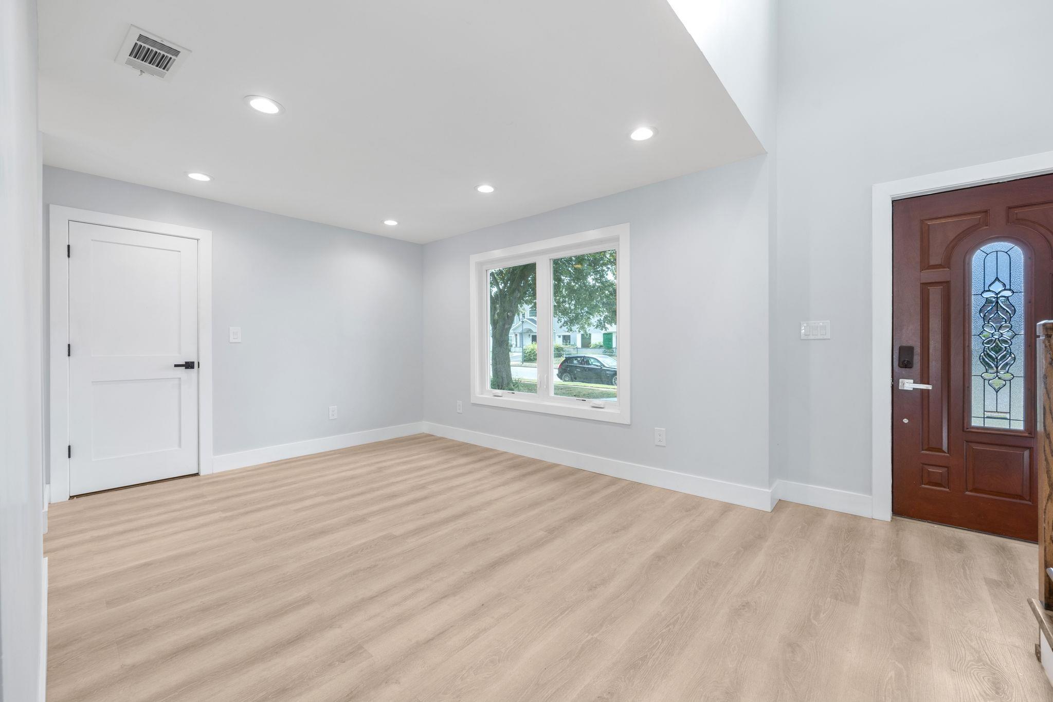 Single Family Stirrup Nassau County, NY 11756, MLS-891195-7