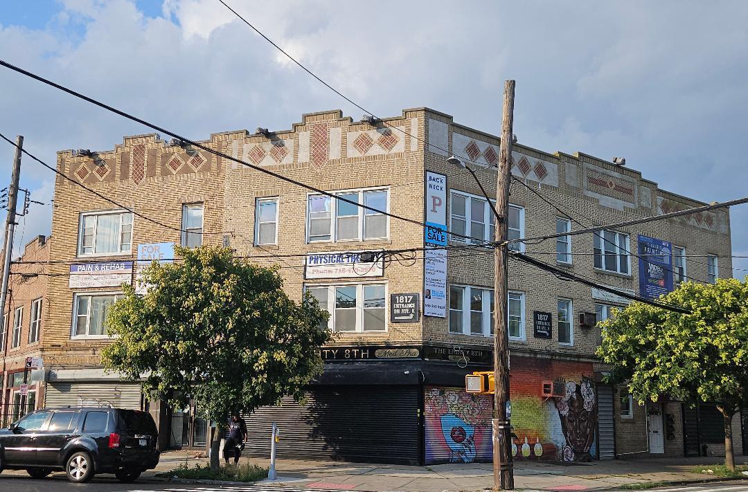 Commercial Sale Flatbush Brooklyn, NY 11210, MLS-891215-2