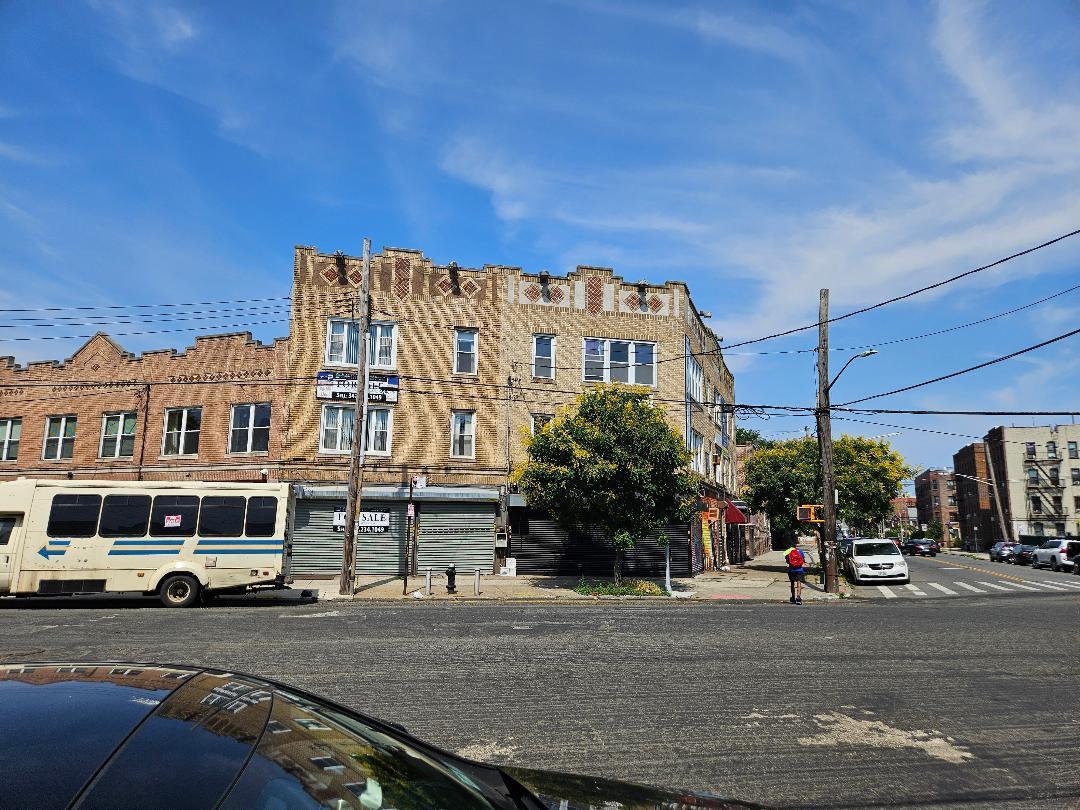 Commercial Sale Flatbush Brooklyn, NY 11210, MLS-891215-3