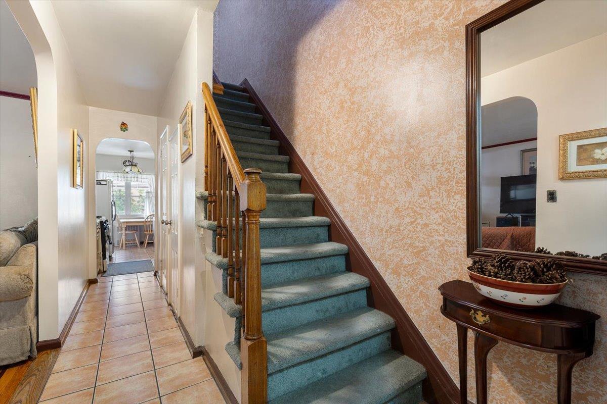 Single Family Paulding  Bronx, NY 10469, MLS-891251-12