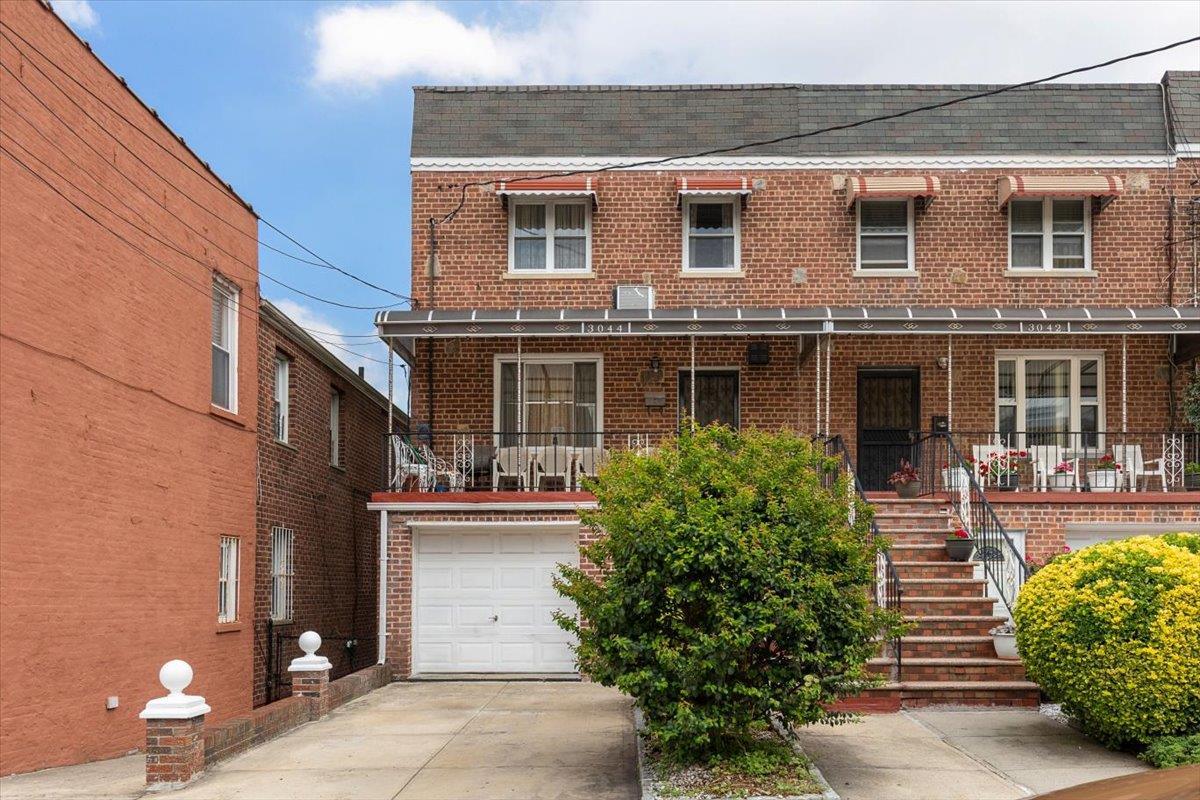Single Family Paulding  Bronx, NY 10469, MLS-891251-2