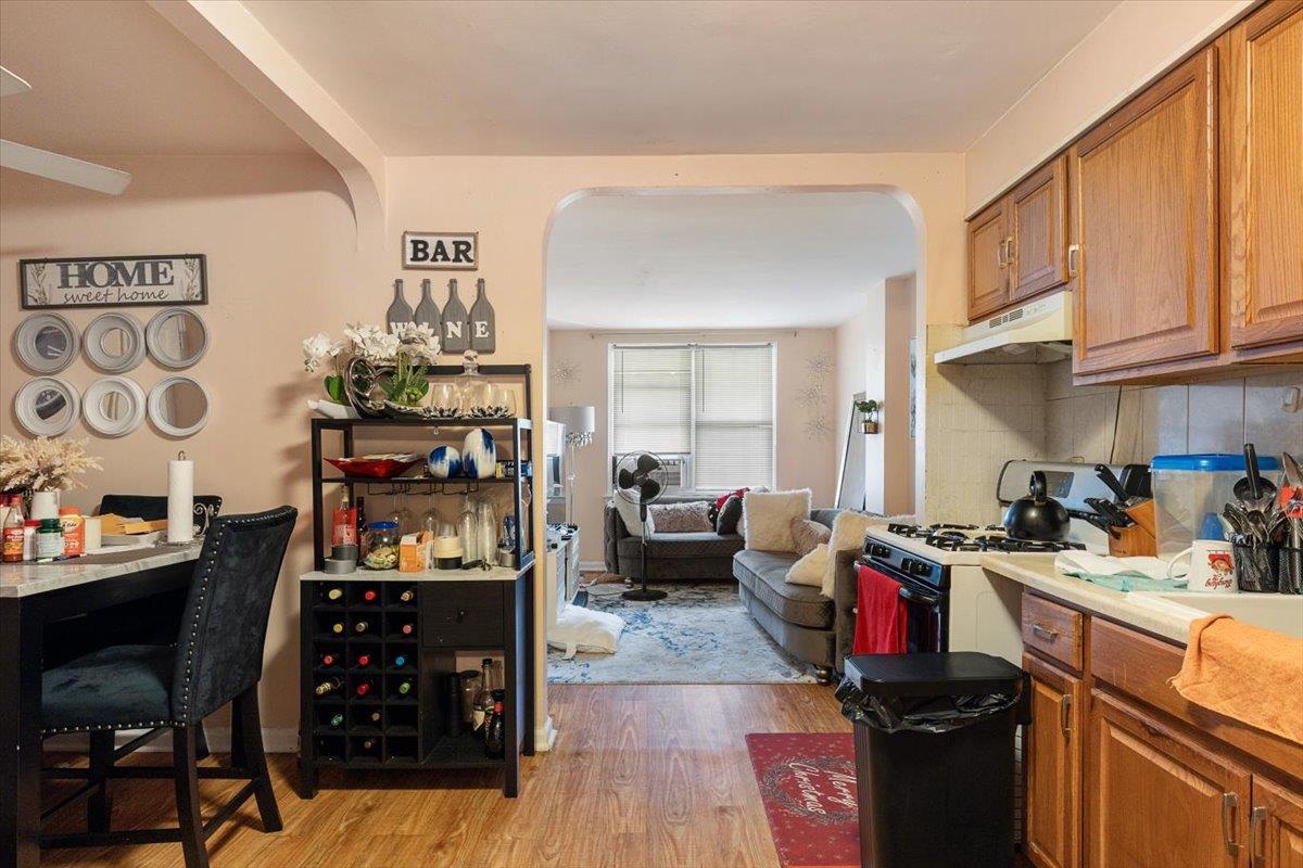 Single Family Paulding  Bronx, NY 10469, MLS-891251-24