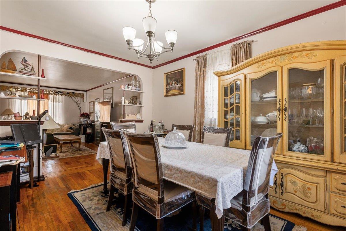 Single Family Paulding  Bronx, NY 10469, MLS-891251-8