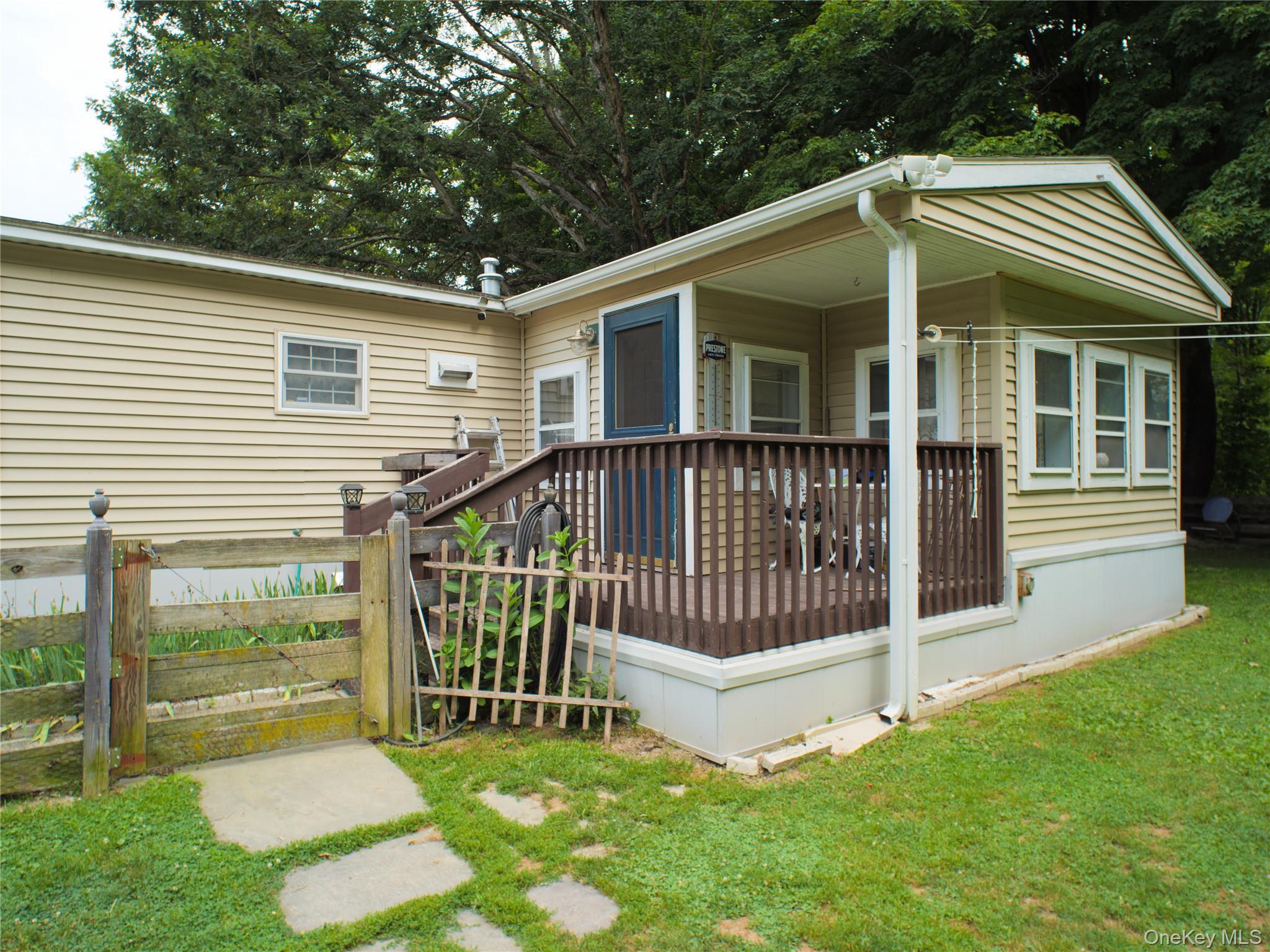 Single Family Route 9g  Dutchess County, NY 12580, MLS-891257-32