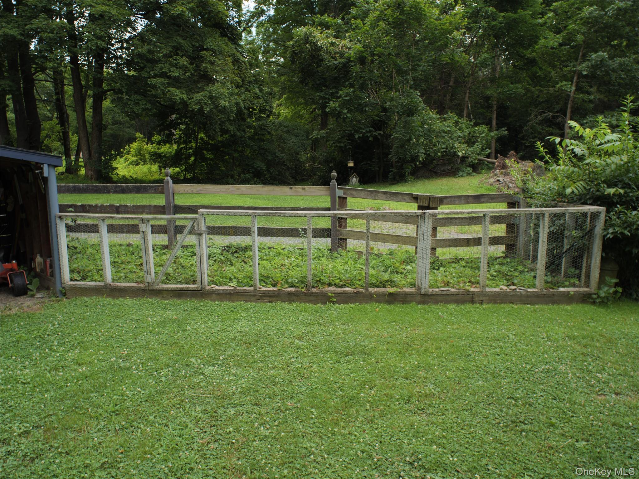 Single Family Route 9g  Dutchess County, NY 12580, MLS-891257-34