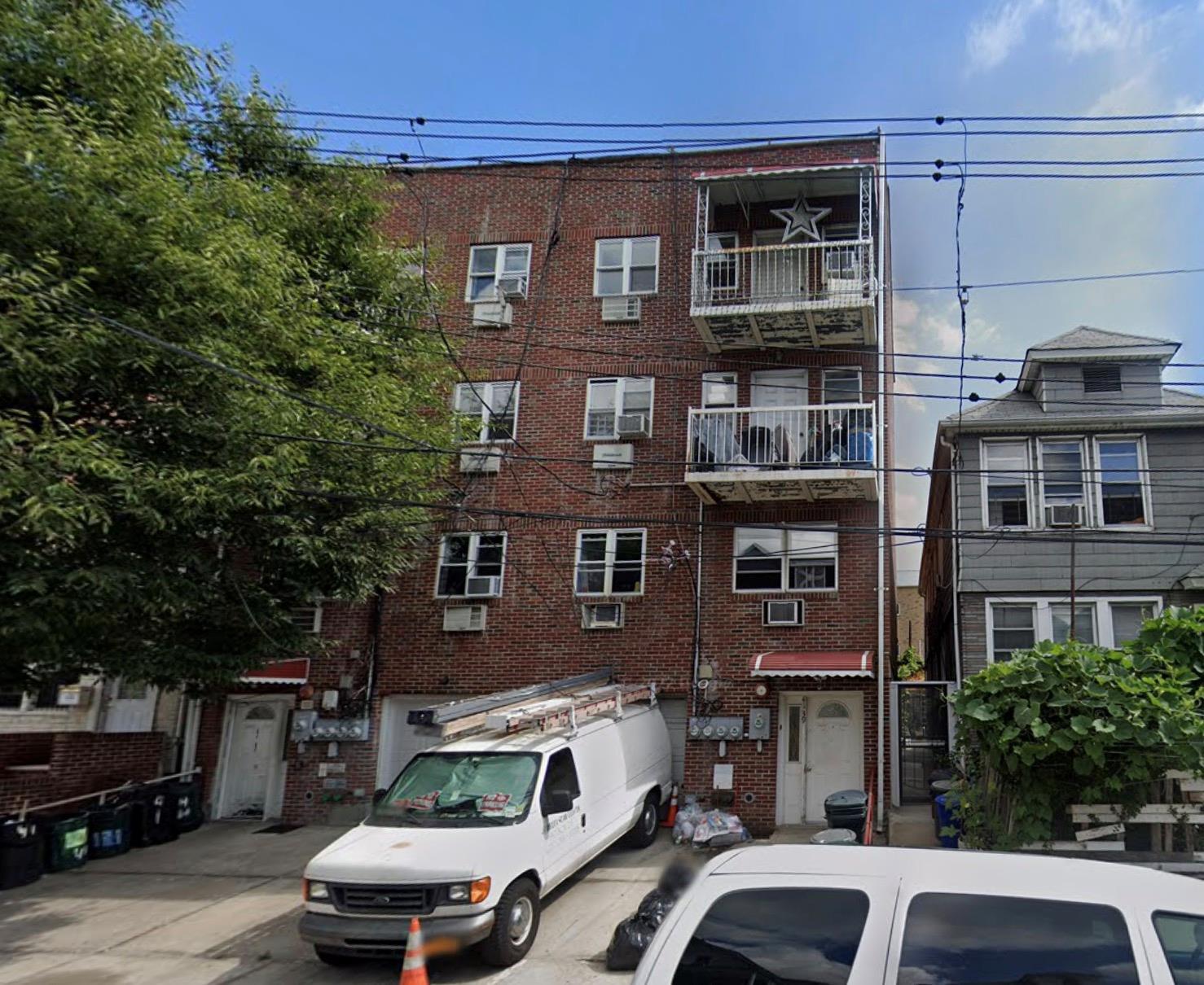 Single Family 70th Queens, NY 11377, MLS-891372-2