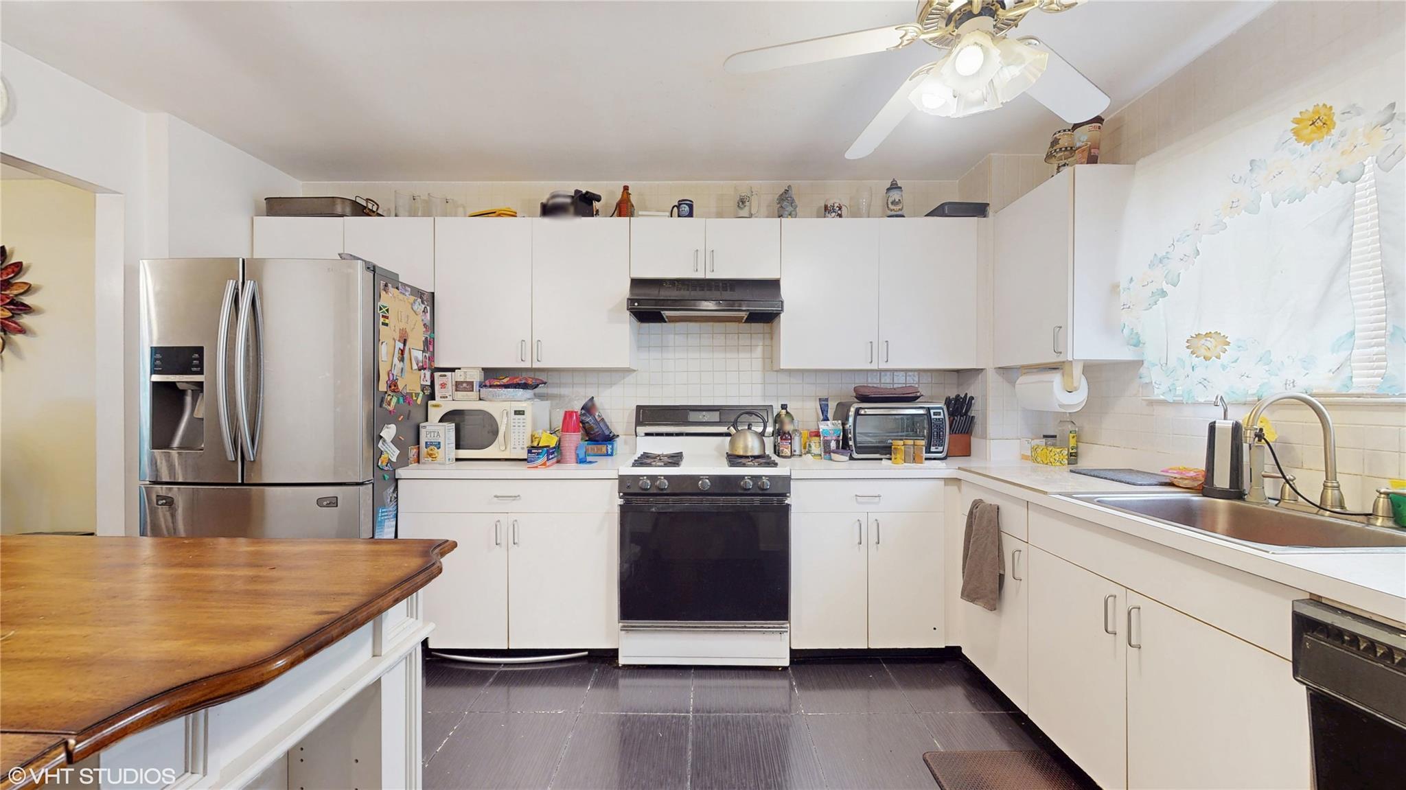Single Family Barlow Avenue  Staten Island, NY 10312, MLS-891398-2