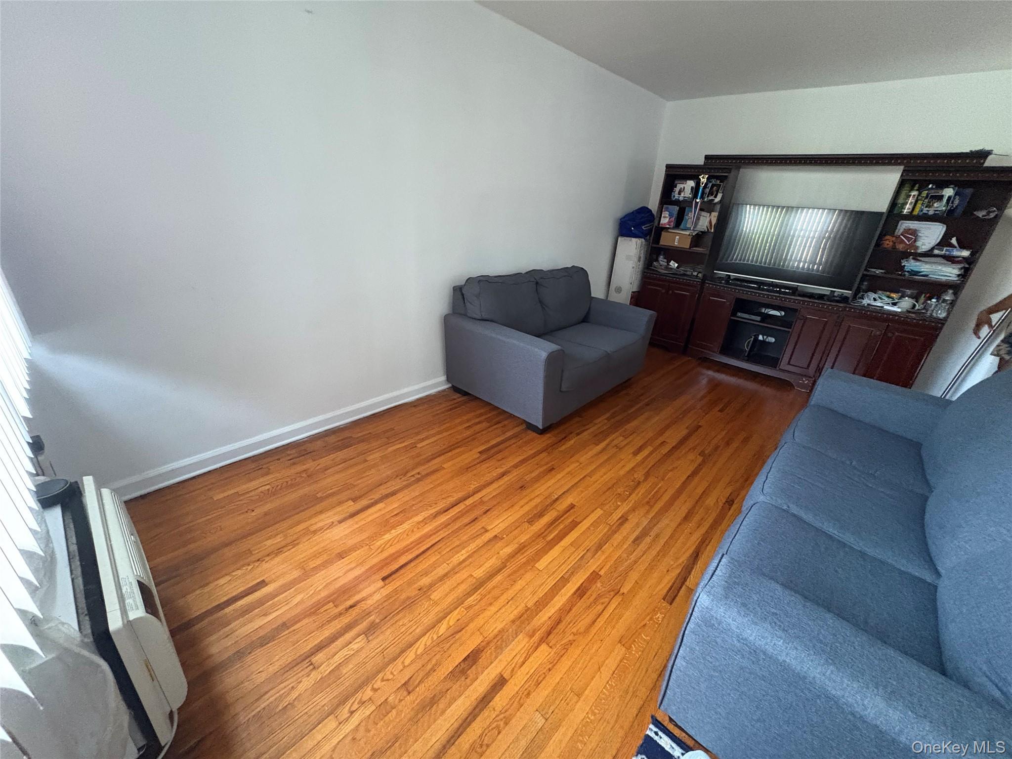 Single Family Mickle  Bronx, NY 10469, MLS-891417-4
