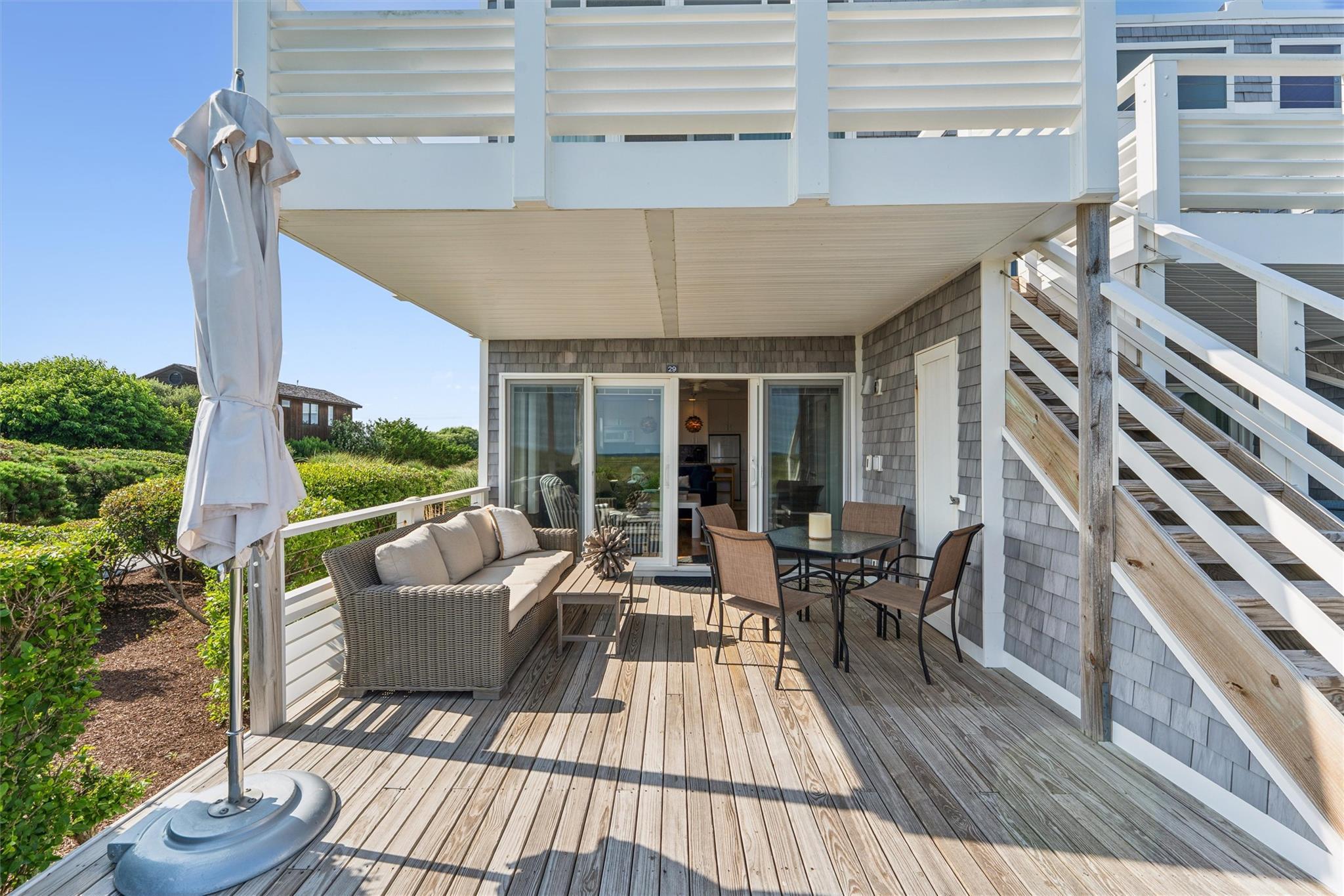 Condo Dune  Suffolk County, NY 11977, MLS-891430-15