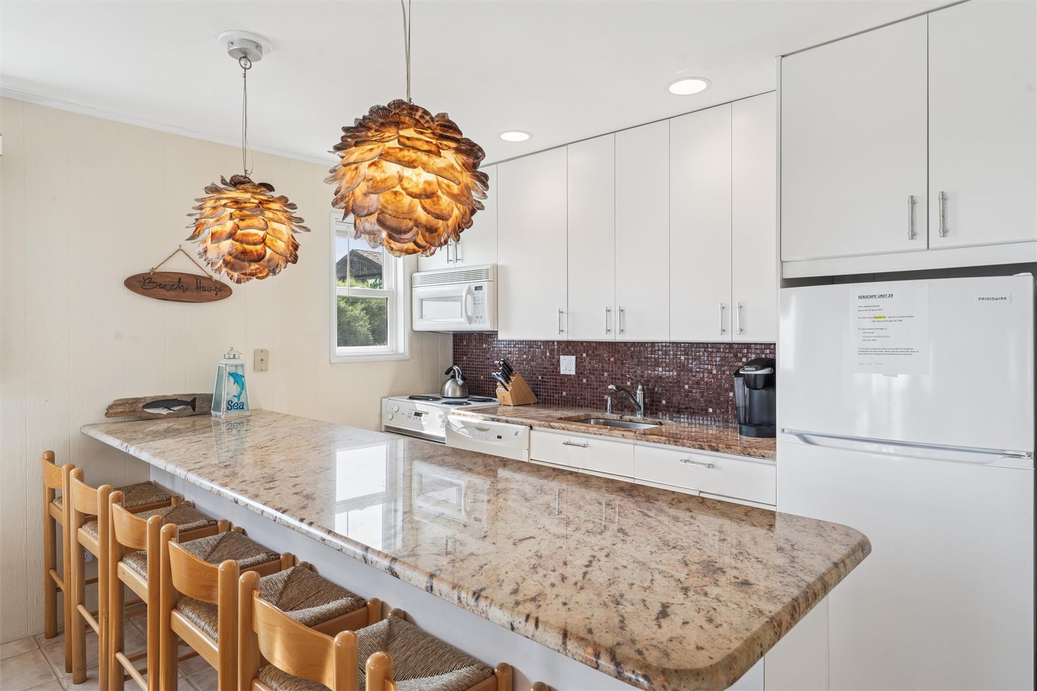 Condo Dune  Suffolk County, NY 11977, MLS-891430-7