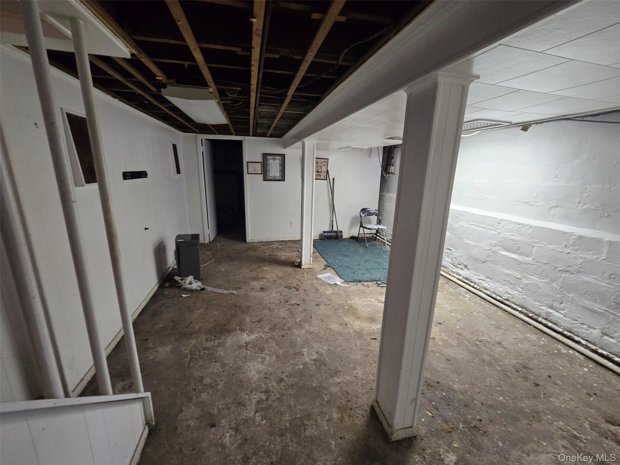 Single Family 79th  Queens, NY 11385, MLS-891436-4