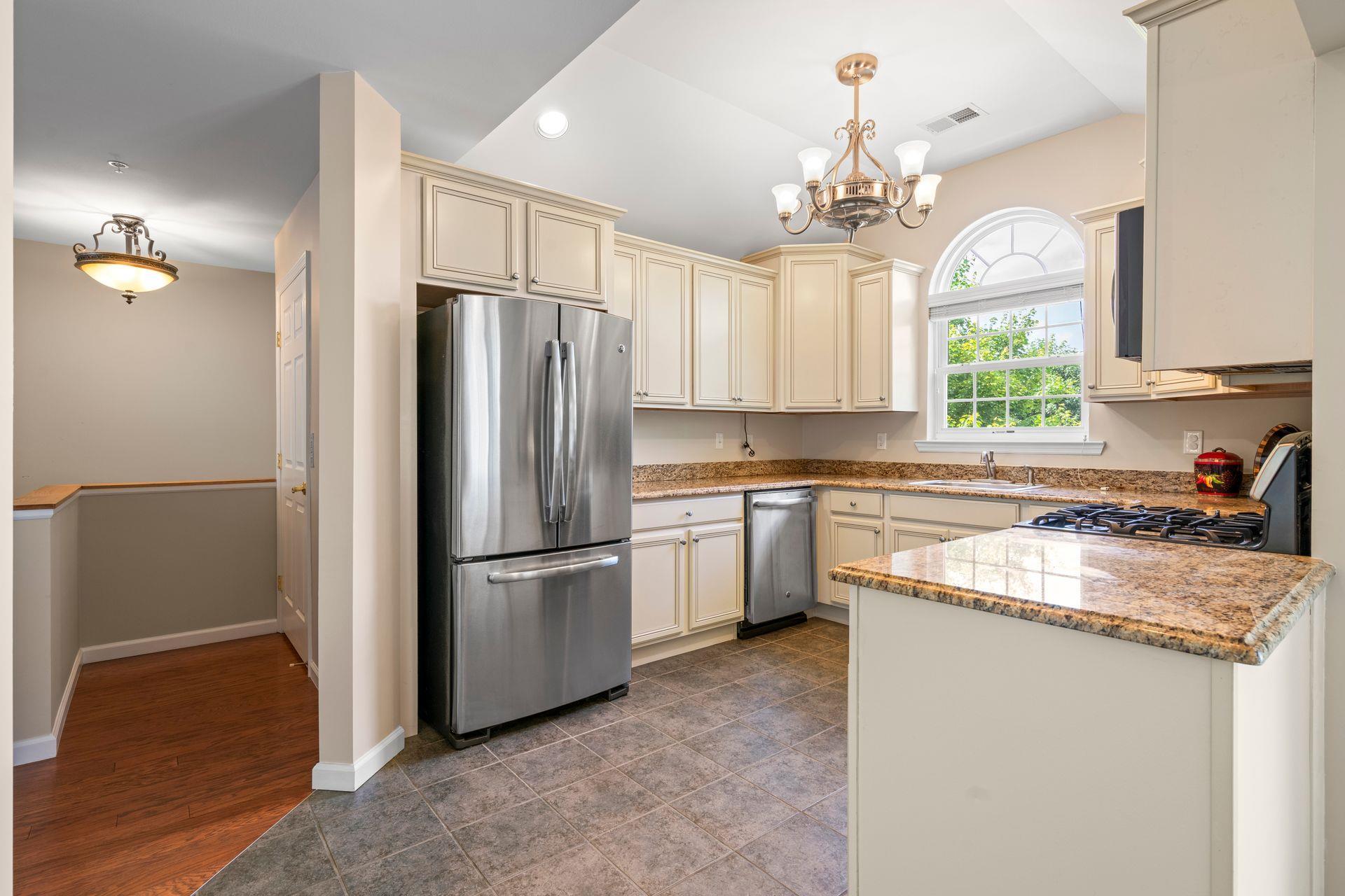 Condo Christine  Suffolk County, NY 11746, MLS-891479-12