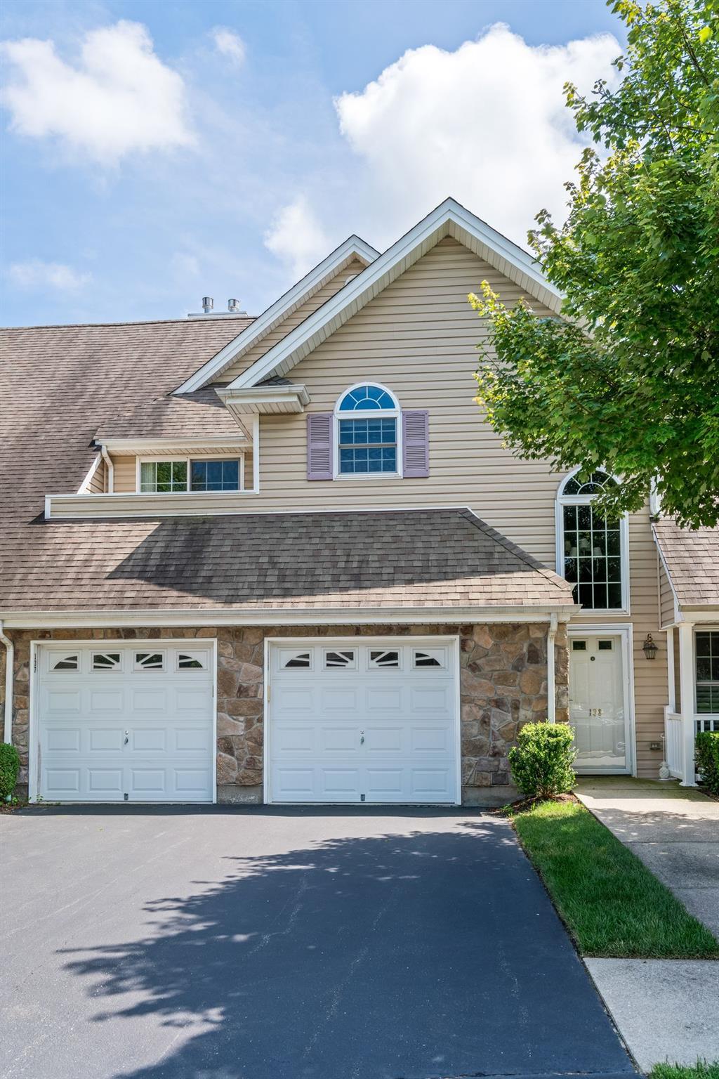 Condo Christine  Suffolk County, NY 11746, MLS-891479-2