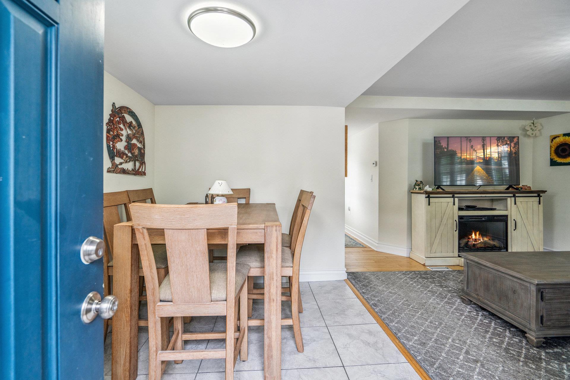 Single Family Betsy Ross  Suffolk County, NY 11716, MLS-891481-4