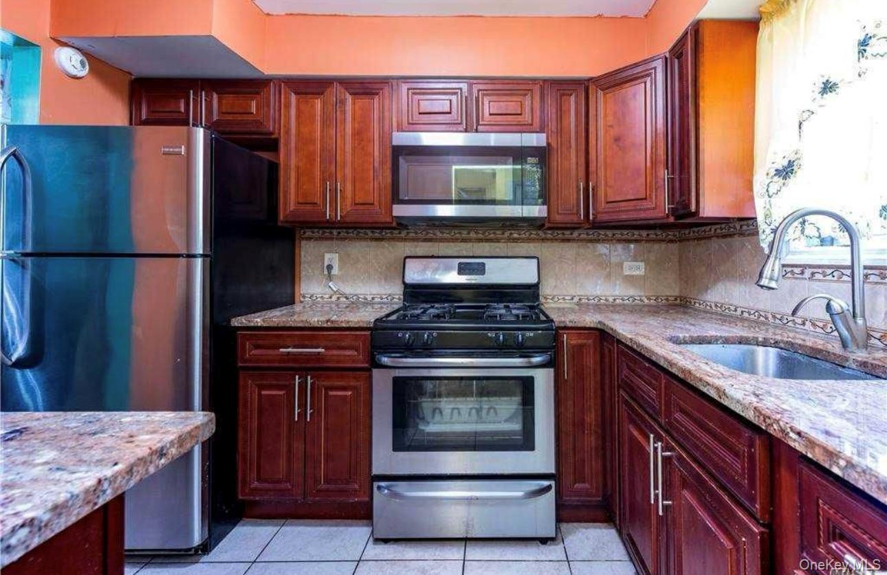 Single Family Blvd.  Queens, NY 11411, MLS-891528-5