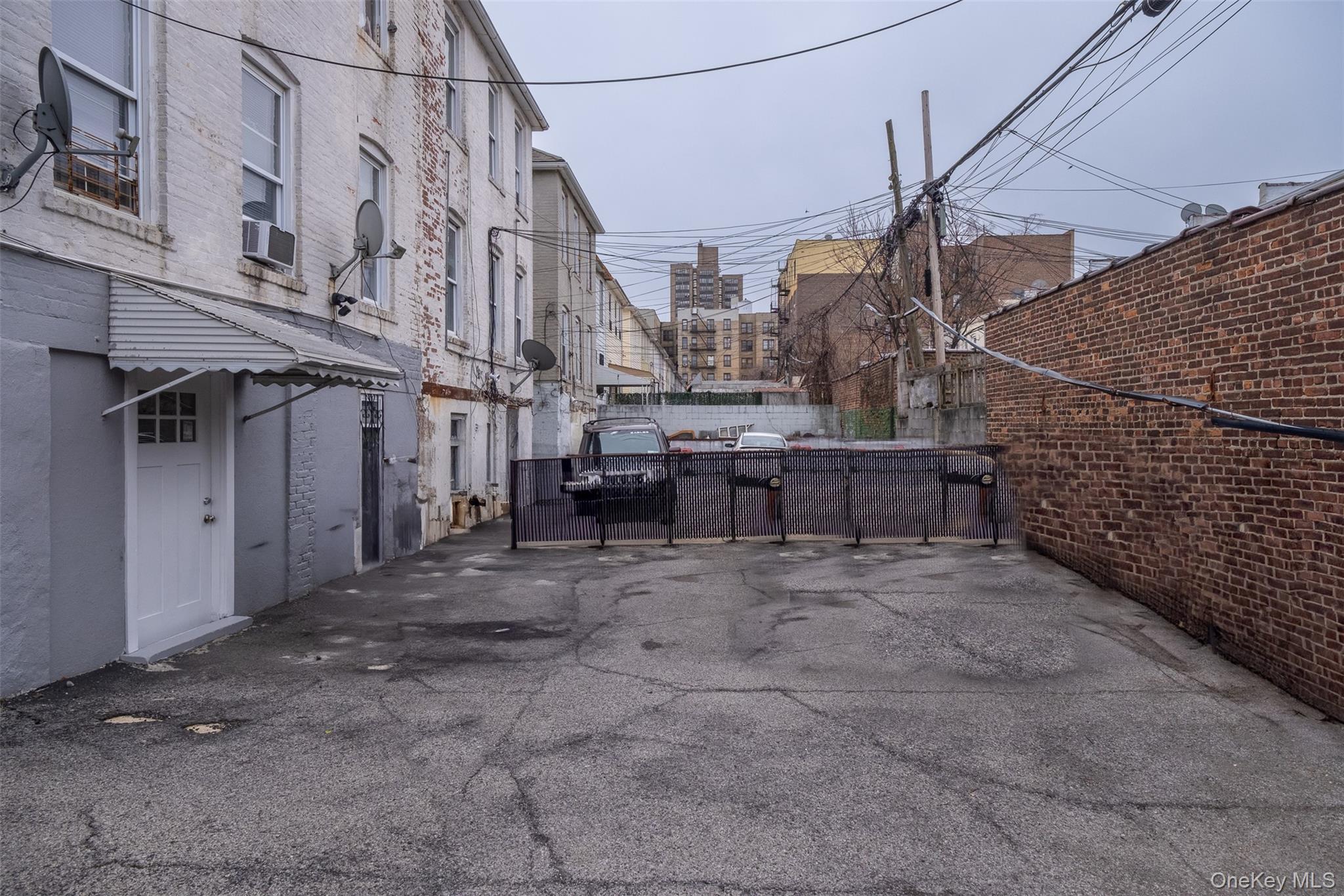 Single Family Holland Bronx, NY 10467, MLS-891532-15