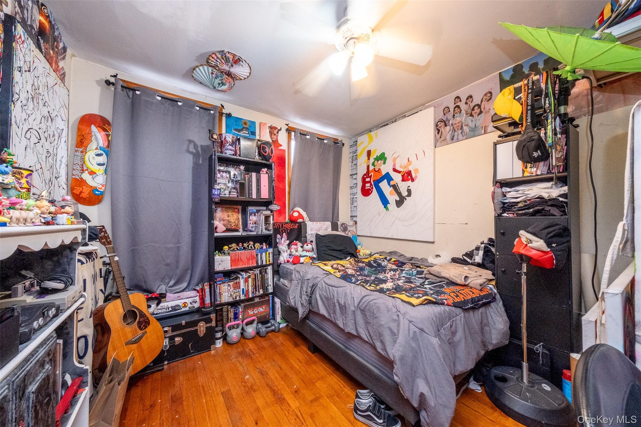 Single Family Holland Bronx, NY 10467, MLS-891532-9