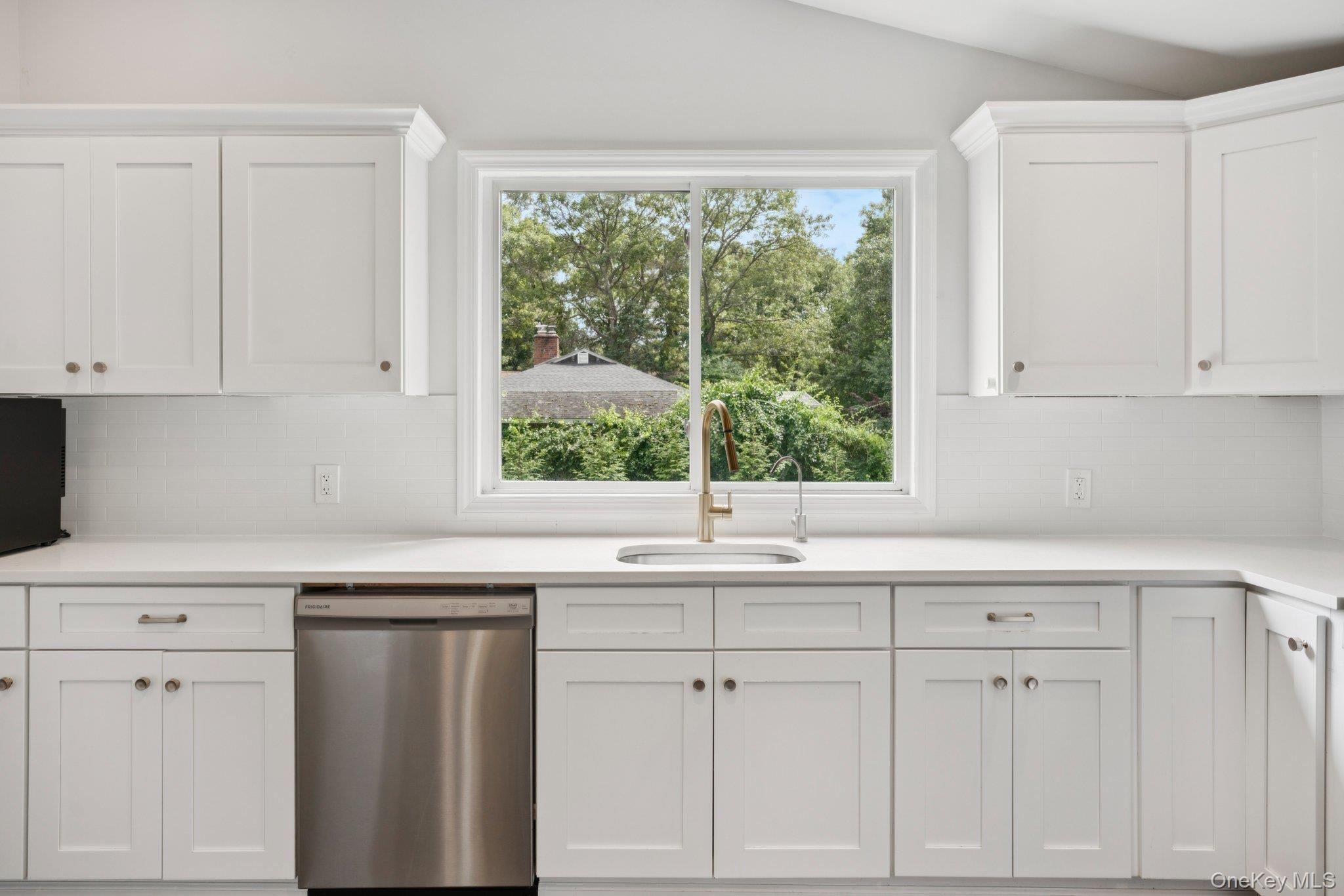 Single Family Panamoka  Suffolk County, NY 11961, MLS-891546-3